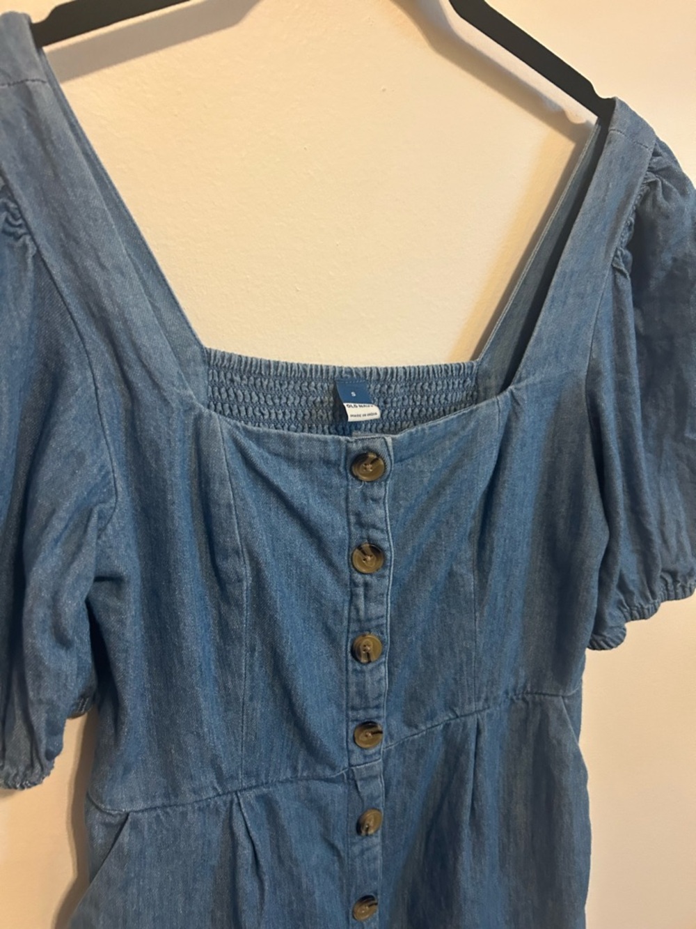 Old Navy Blue Denim Button-Front Puff Sleeve Mini Dress - Picture 3 of 4